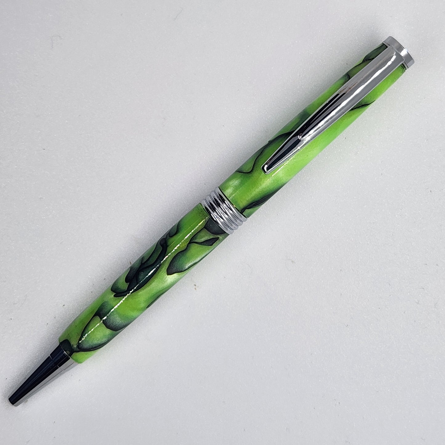 Trimline Pen - Acrylic Green w/ Chrome Finish