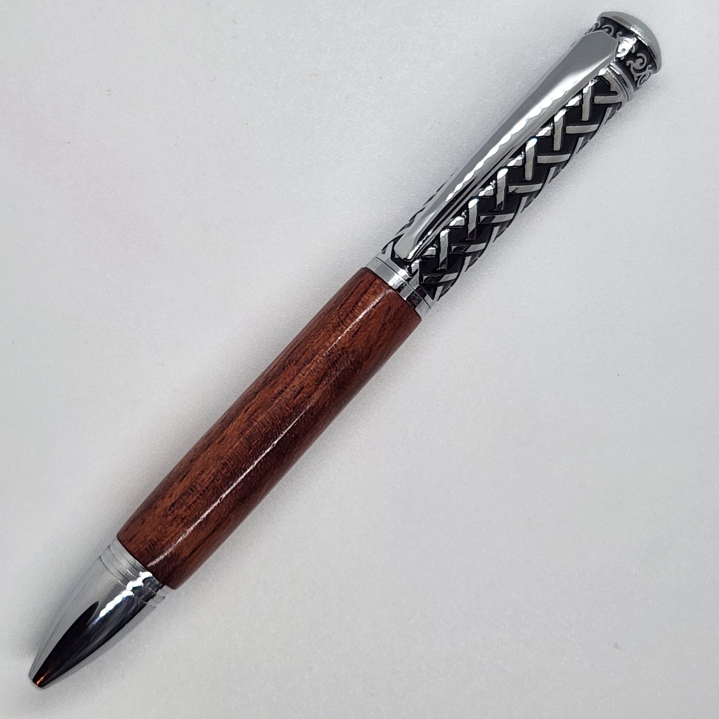 Gaelic Pen - Cedar Wood w/ Chrome Finish
