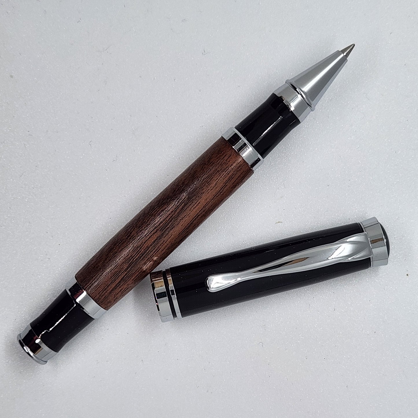 Rollerball Oxford Pen - Walnut Wood